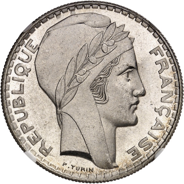 Lot 834