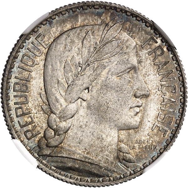 Lot 859