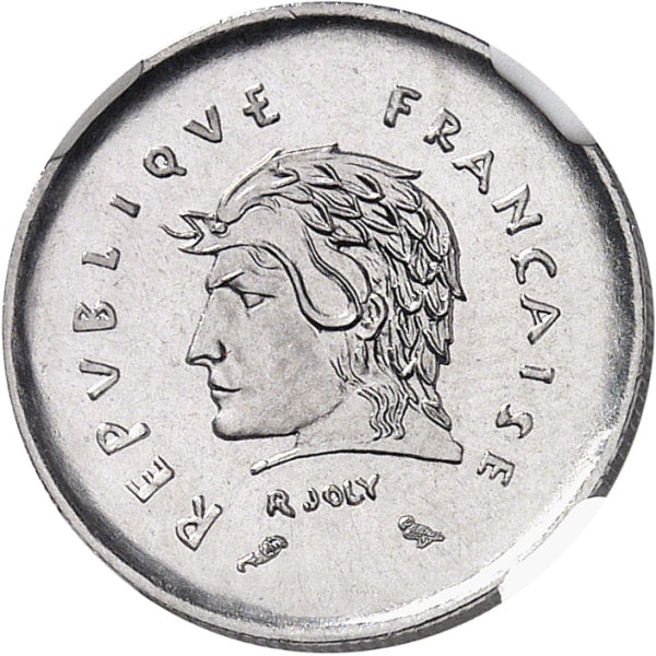 Lot 890