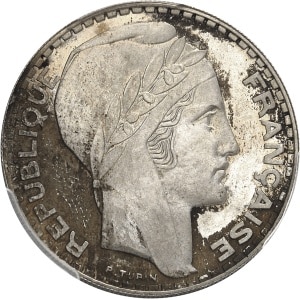 Lot 907