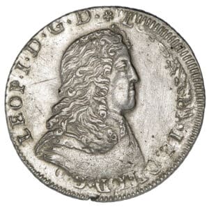 Lot 883