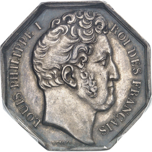 Lot 823