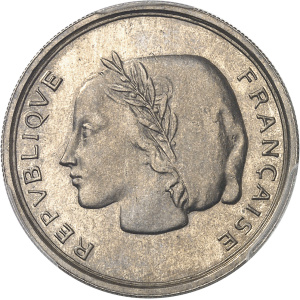 Lot 983