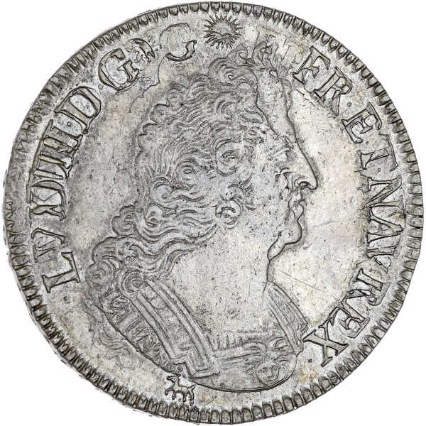 Lot 475