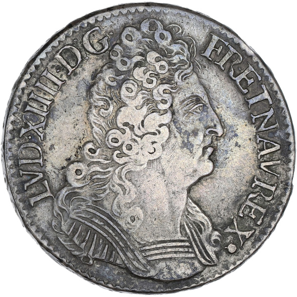 Lot 553