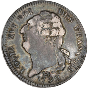 Lot 851