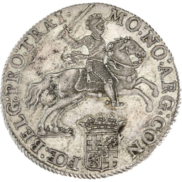 Lot 882
