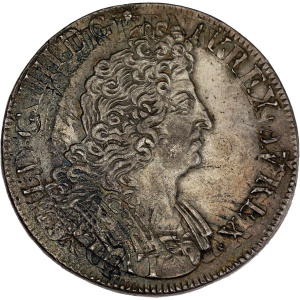 Lot 352