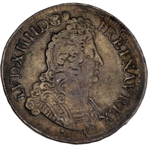 Lot 371