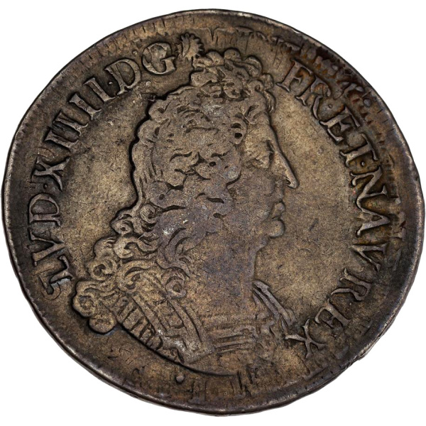 Lot 371