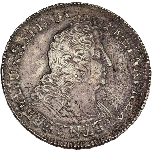Lot 372