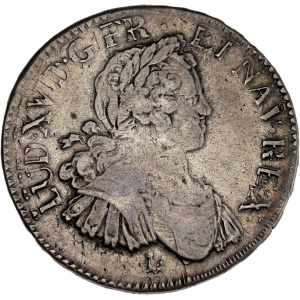 Lot 692