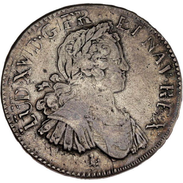 Lot 692