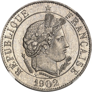 Lot 758