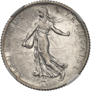 Lot 820