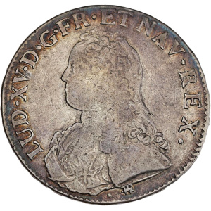 Lot 823