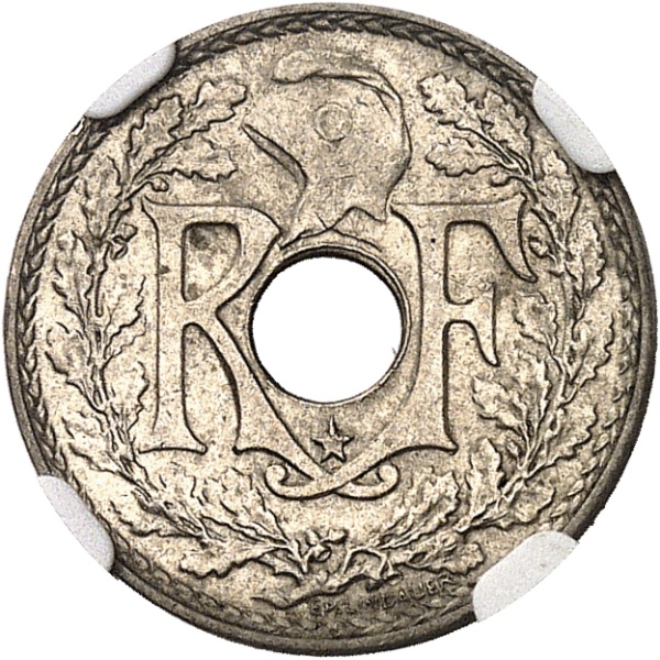 Lot 840