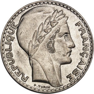 Lot 851
