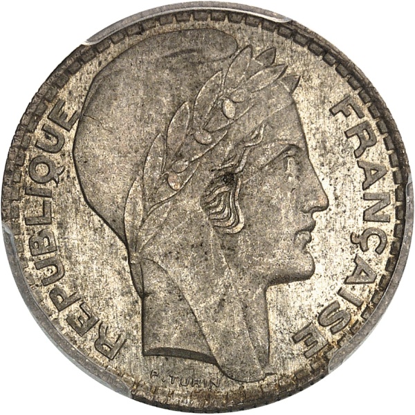 Lot 853