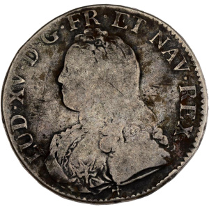 Lot 883
