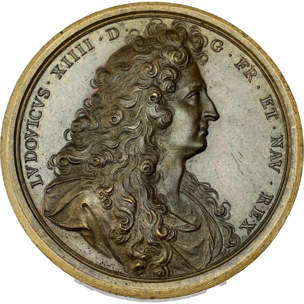 Lot 370