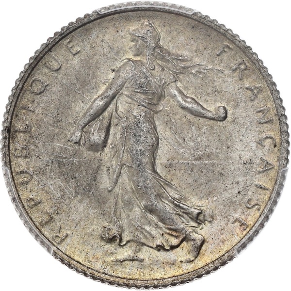 Lot 751