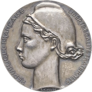 Lot 775