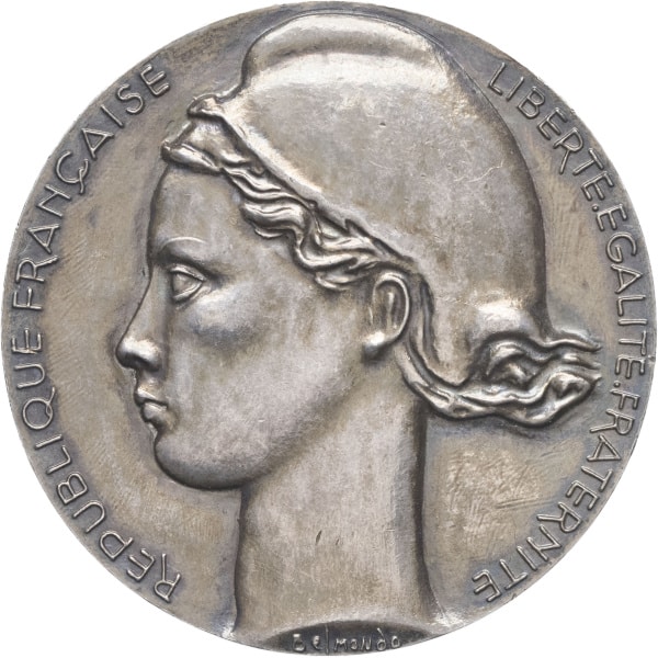 Lot 775