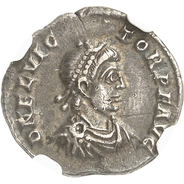 Lot 746