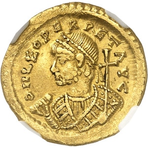 Lot 758
