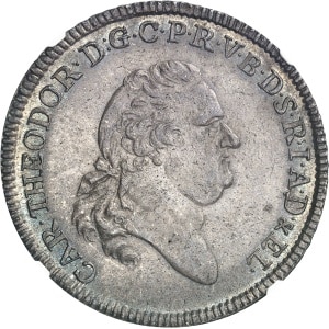 Lot 825