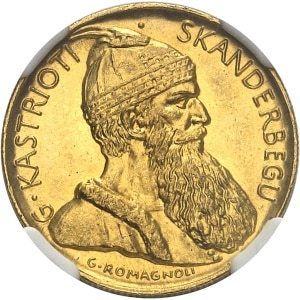 Lot 932