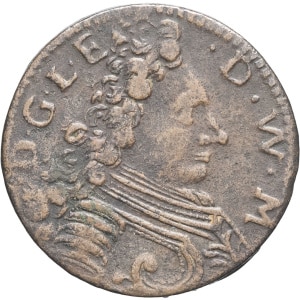 lot 702