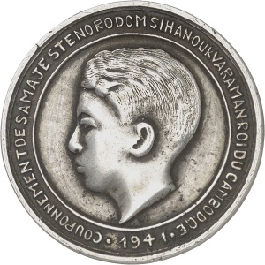lot 385