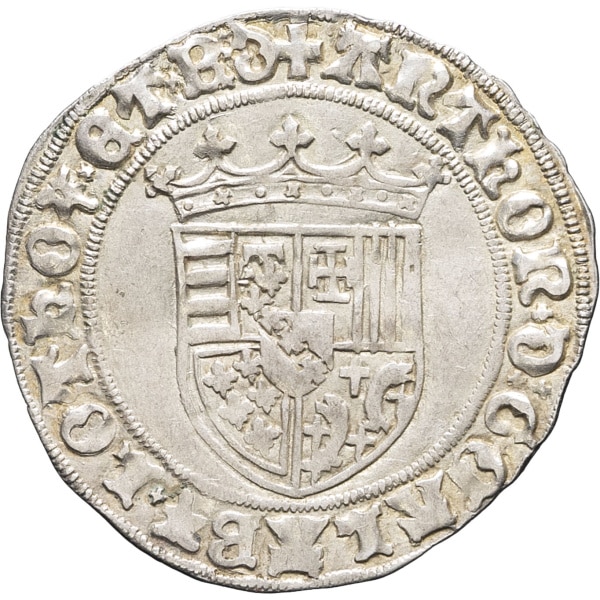 lot 585