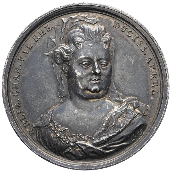 lot 2124