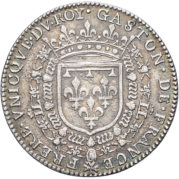 lot 2204