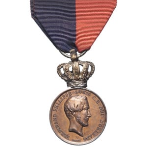 lot 2373