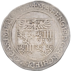 lot 858