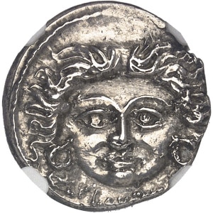 lot 858